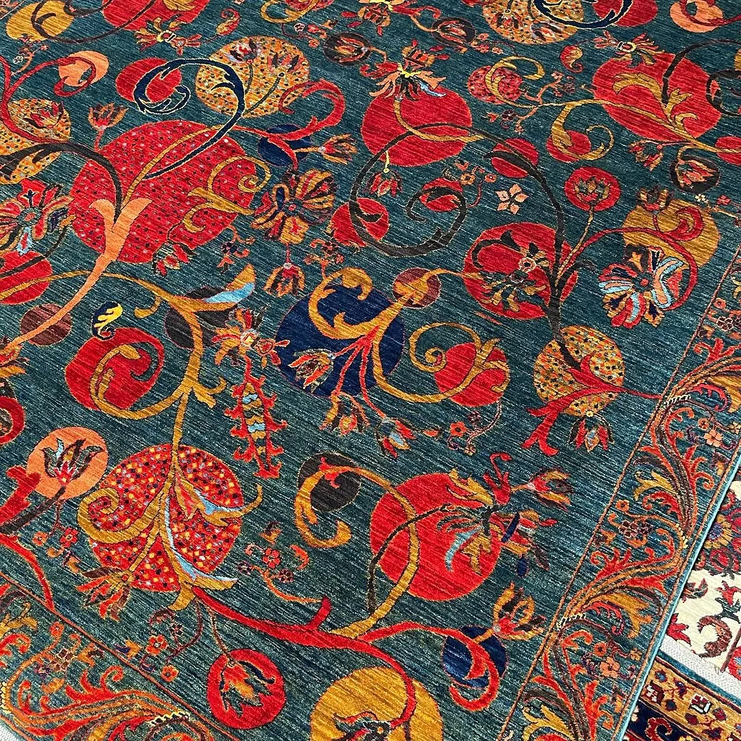 Teal Vine Carpet &mdash; hand-knotted Oriental rug