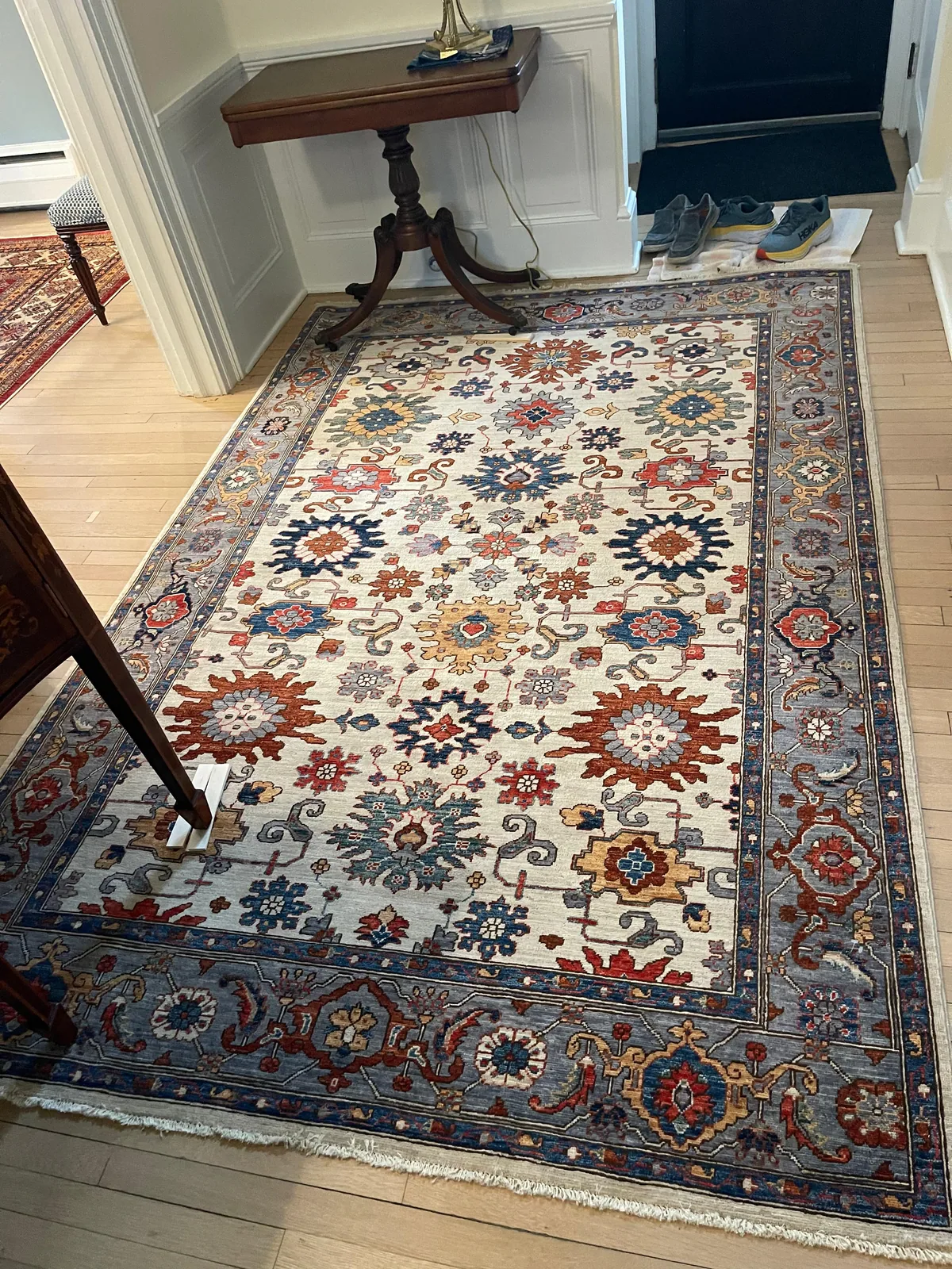 Ivory Kazak Carpet — hand-knotted Caucasian Geometric Oriental rug
